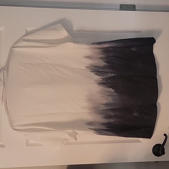 Men's SHEIN short sleeve button front forest print sixe XL - Picture 2 of 3